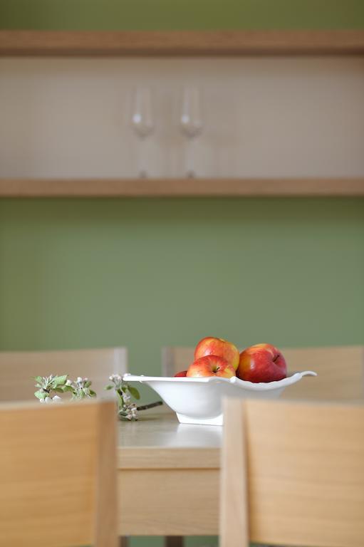 Vino Valdhuber Apartments Svecina Екстериор снимка